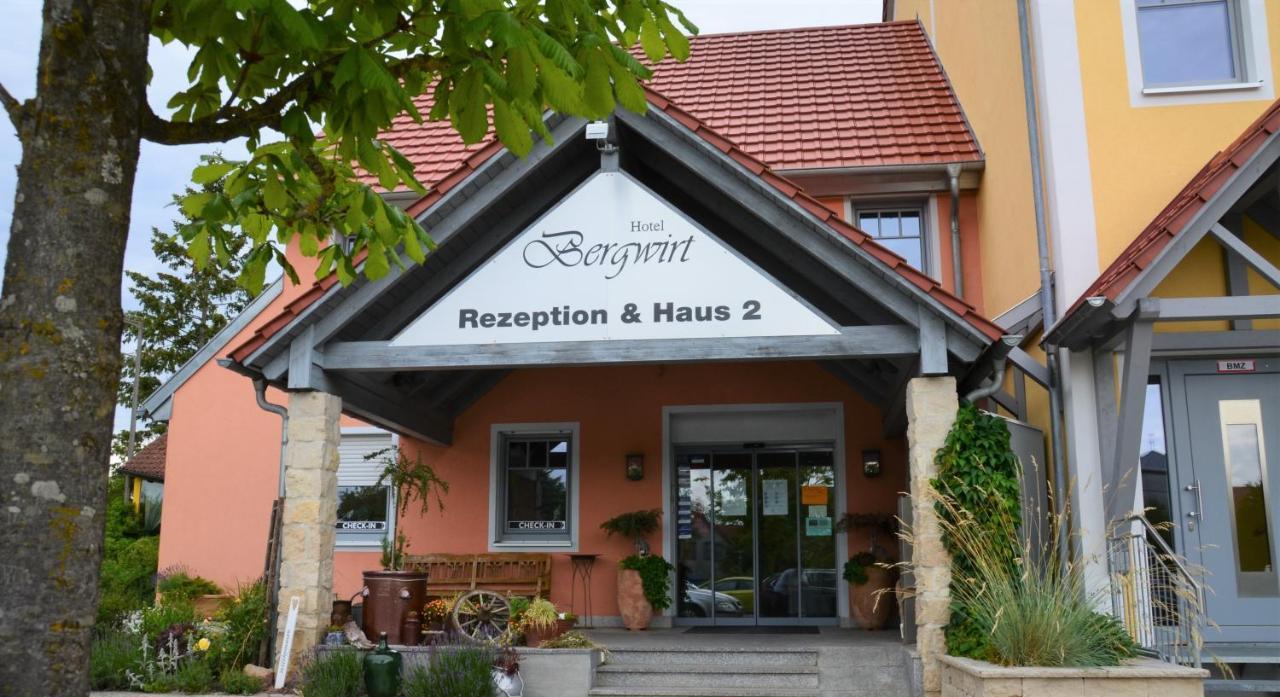 Hotel Bergwirt Herrieden Extérieur photo