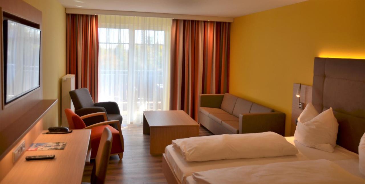 Hotel Bergwirt Herrieden Extérieur photo