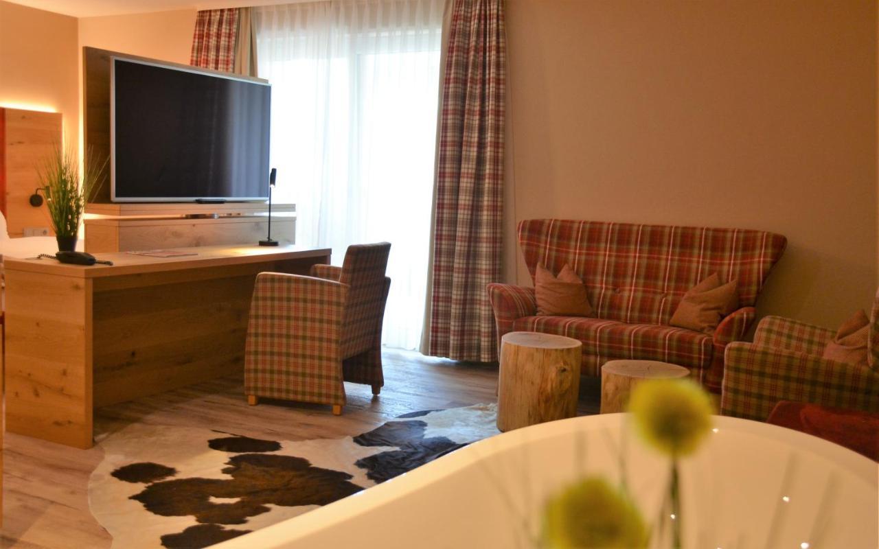 Hotel Bergwirt Herrieden Extérieur photo