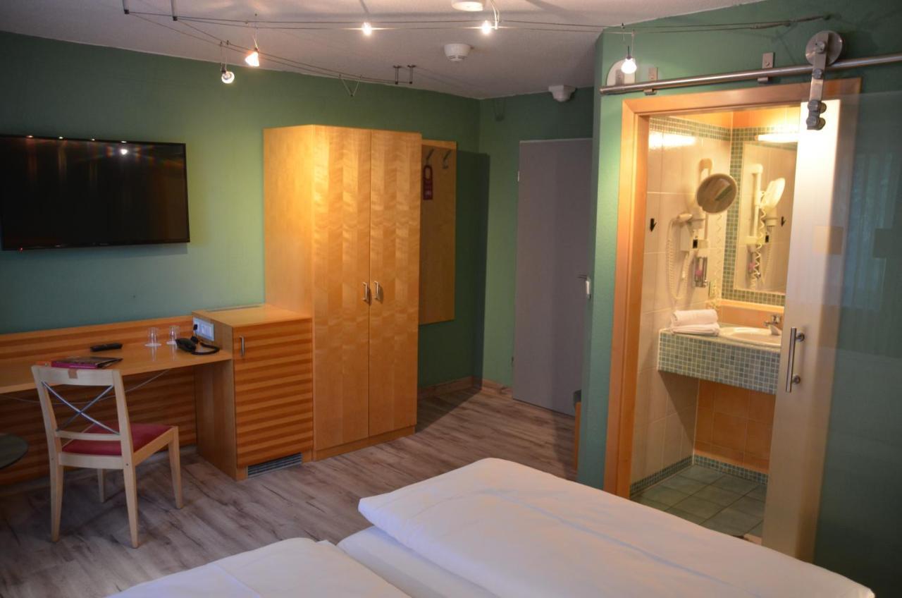 Hotel Bergwirt Herrieden Extérieur photo