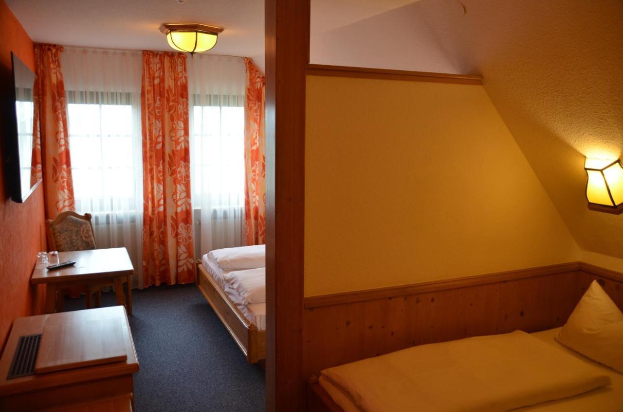 Hotel Bergwirt Herrieden Extérieur photo
